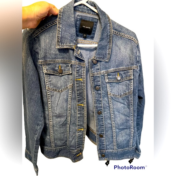 The Limited sz L blue jean jacket. Excellent condition - Picture 1 of 2